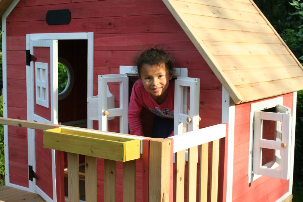 children's outdoor play