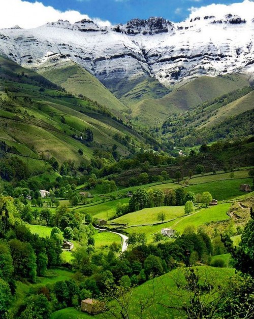 Breathtaking mountains in Spain